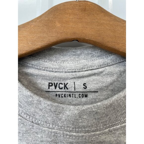 PVCK Hockey Short Sleeve Graphic T Shirt Men Size Small Crewneck Gray Cotton NEW - Picture 3 of 8